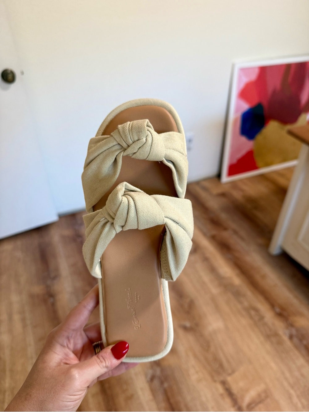 Universal Thread Neutral Knot-Detail Slide Sandals - Cream